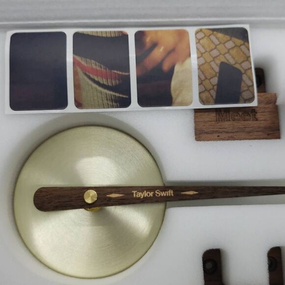 Taylor Swift New In Box Meet Me At Midnight Clock - Picture 5 of 5